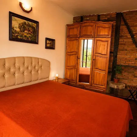 Stambolov Hotel 2*