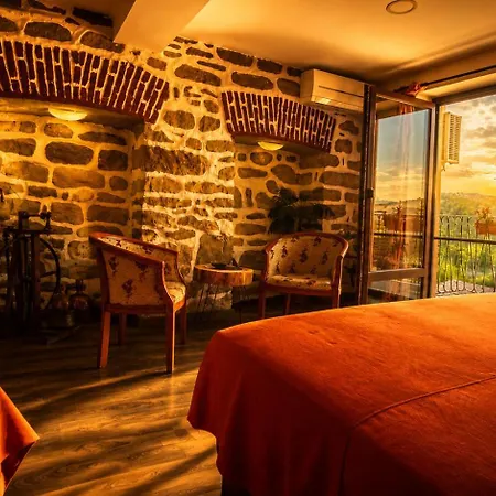 Hotel Stambolov 2*
