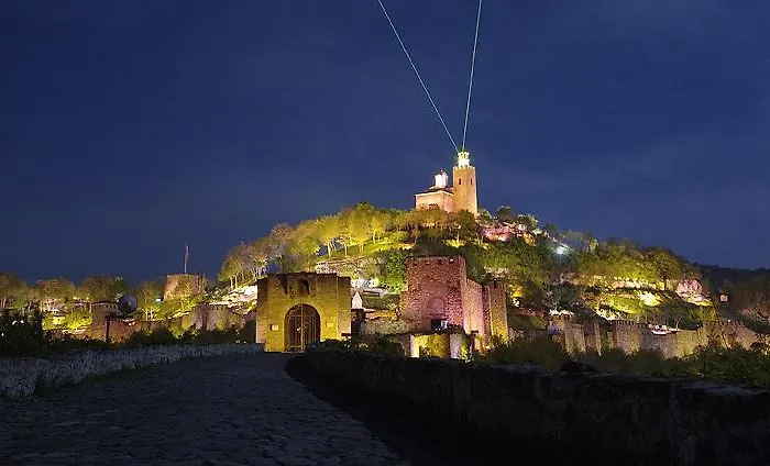 Stambolov 2* Veliko Tárnovo